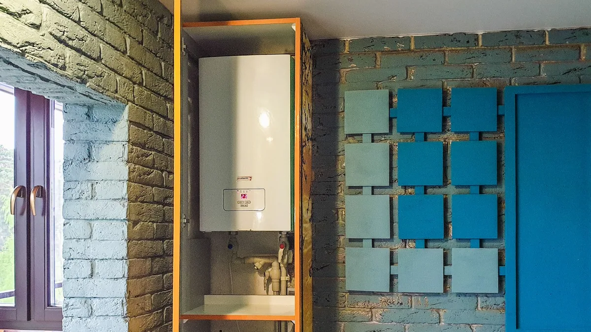 Compact high-efficiency combi boiler unit